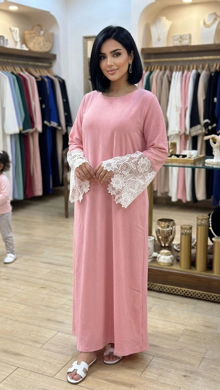 Robe Dentelle by Maqam
